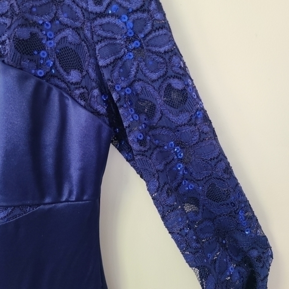 Ruby‎ Rox Bodycon Dress - Picture 4 of 10